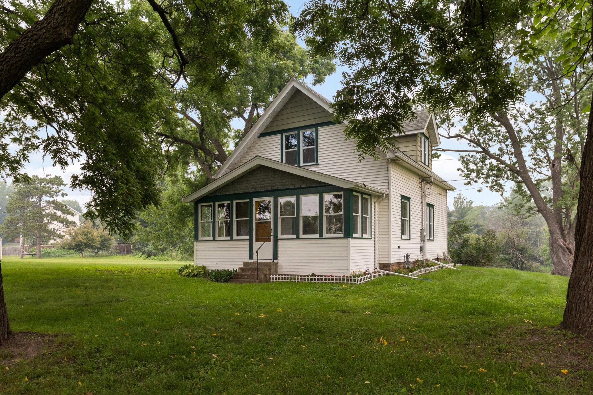 1240 McKnight Road N