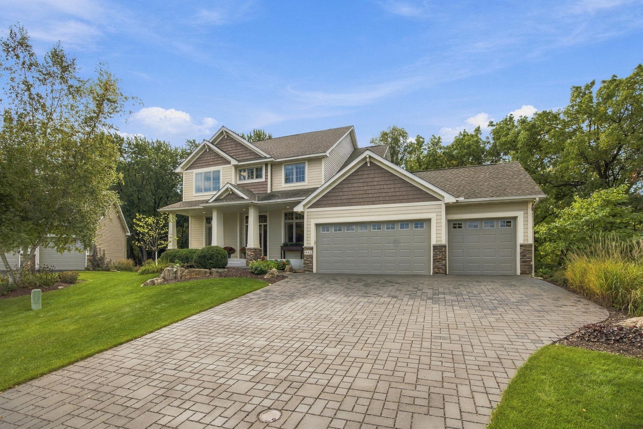 642 Woodland Way