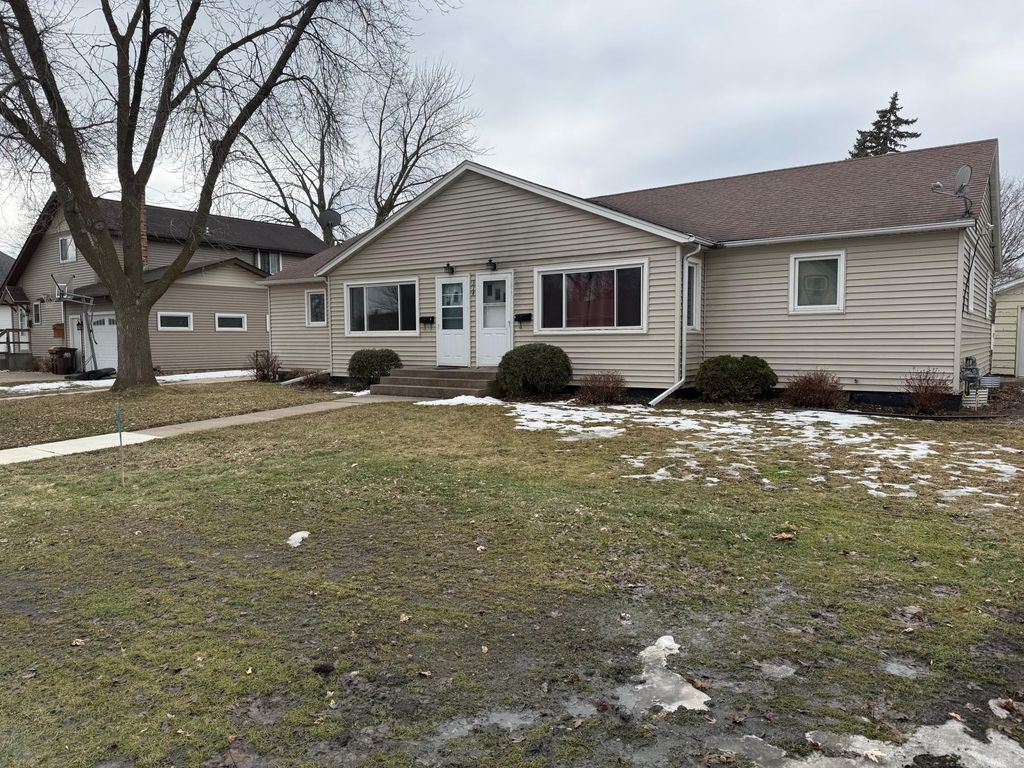 Photo of 314 and 316 Pershing Ave N Ave, New Prague, MN 56071 (MLS # 7029762)