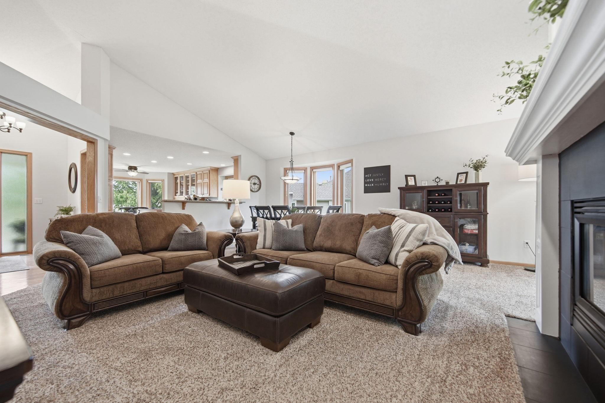 2579 Parkview Court