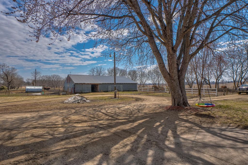 Photo of 1873 US Highway 12, Hammond, WI 54015 (MLS # 7042137)