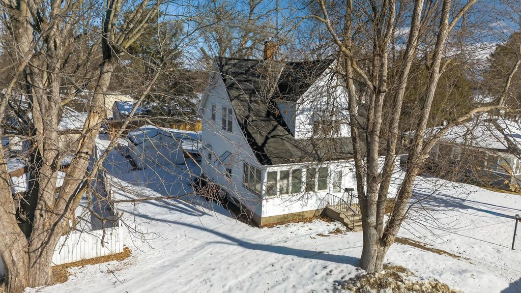 Photo of 815 2nd Avenue SW, Pine City, MN 55063 (MLS # 7037638)