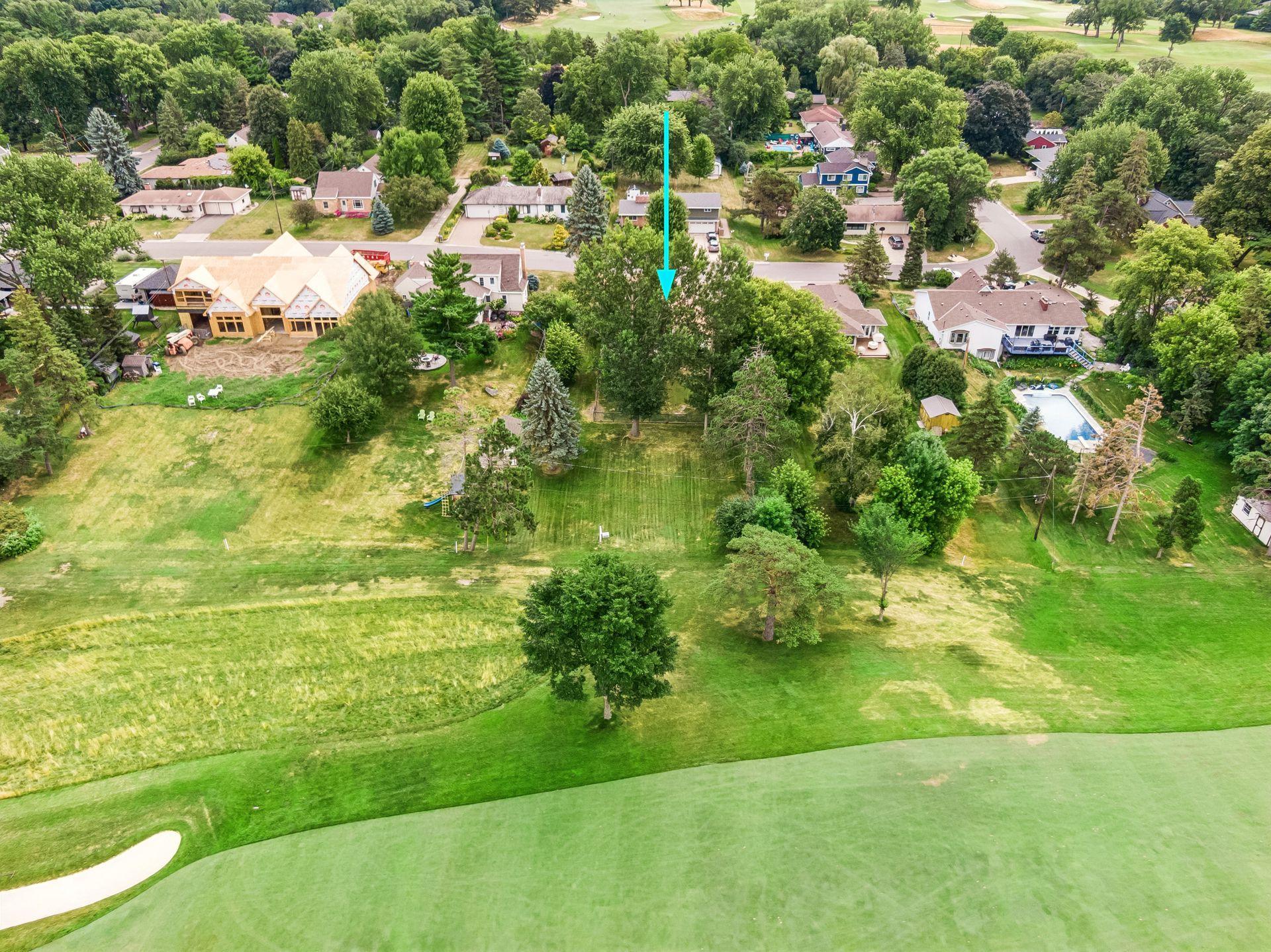 2123 Fairways Lane