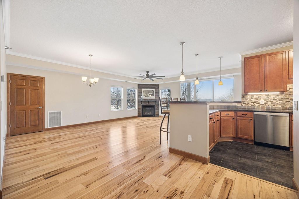 Photo of 6701 Lake Shore Drive S #101, Richfield, MN 55423 (MLS # 7040434)