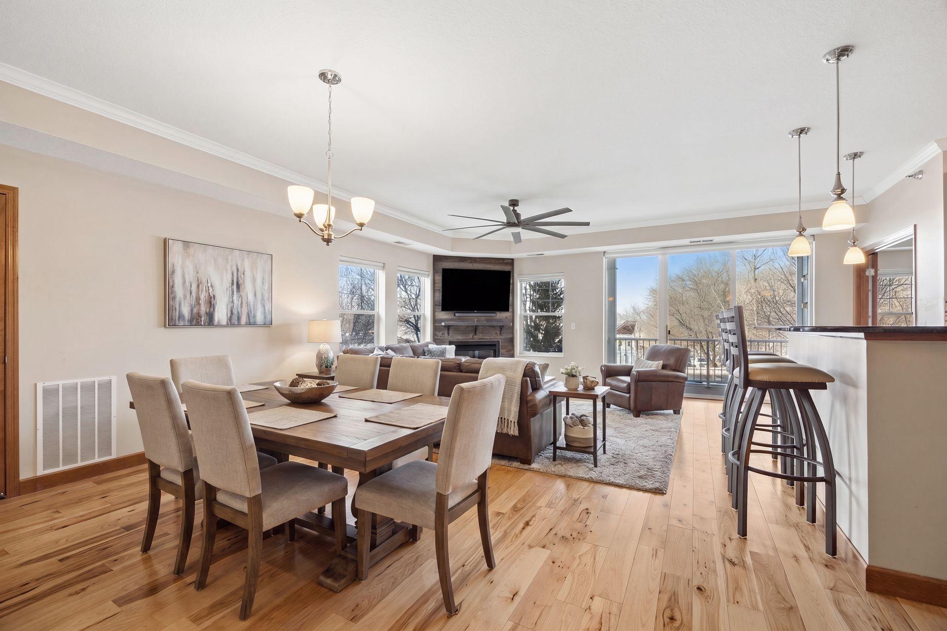 6701 Lake Shore Drive S 101