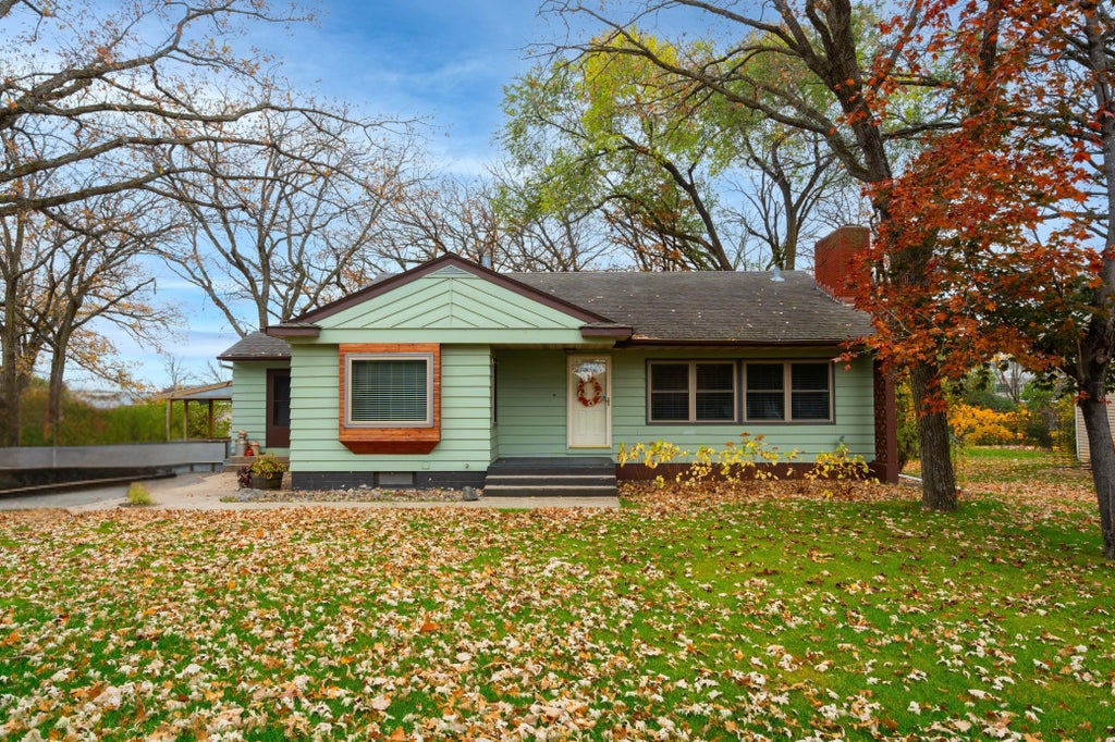 Photo of 120 Heritage Drive, Sartell, MN 56377 (MLS # 7165318)