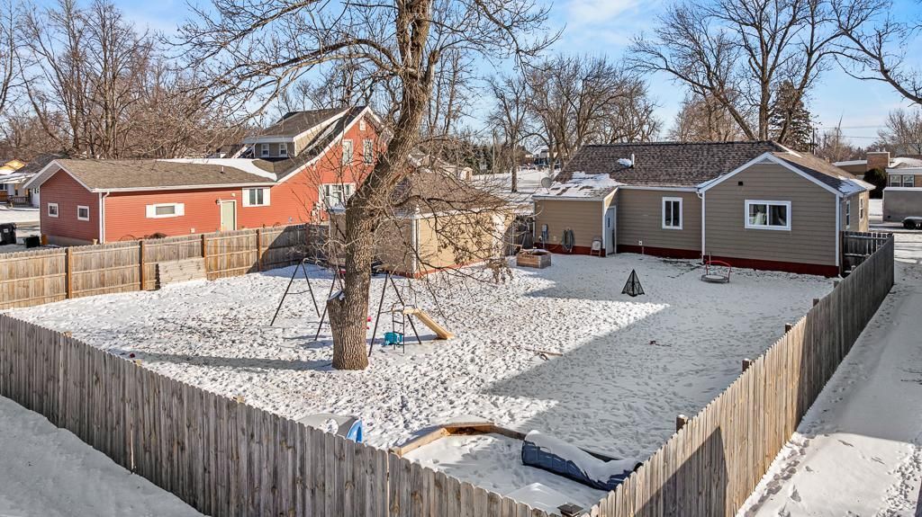 Photo of 302 S Oak Street, Hendricks, MN 56136 (MLS # 7013218)