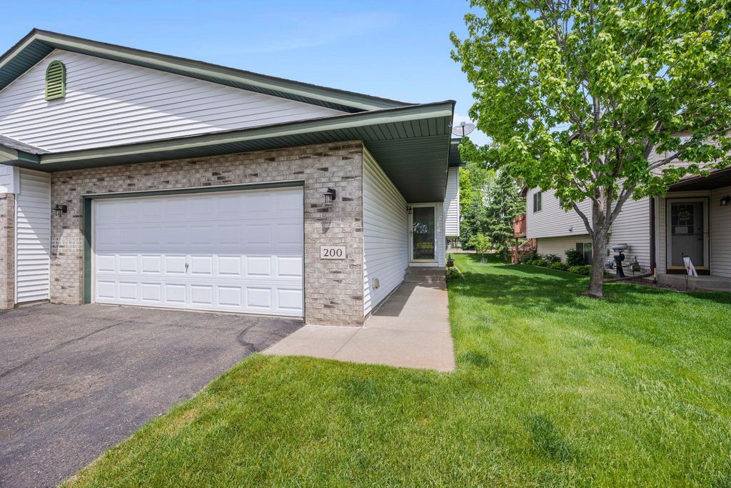 Photo of 200 21st Avenue SW, Cambridge, MN 55008 (MLS # 7067859)