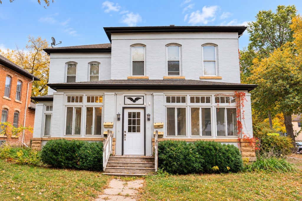 Photo of 303 N Broad Street, Mankato, MN 56001 (MLS # 7160023)
