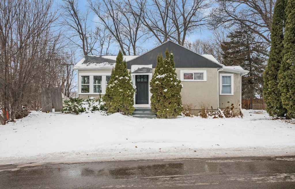 Photo of 2296 Shadywood Road, Wayzata, MN 55391 (MLS # 7004317)