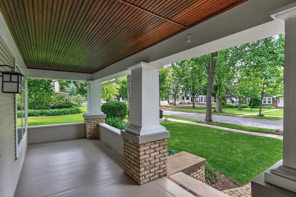 Photo of 1024 3rd Street, Hudson, WI 54016 (MLS # 7086444)