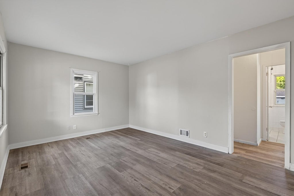 Photo of 4822 Bryant Avenue N, Minneapolis, MN 55430 (MLS # 7159341)