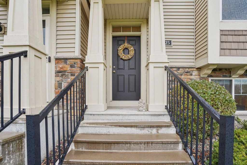 Photo of 5125 95th Way N, Brooklyn Park, MN 55443 (MLS # 7040593)