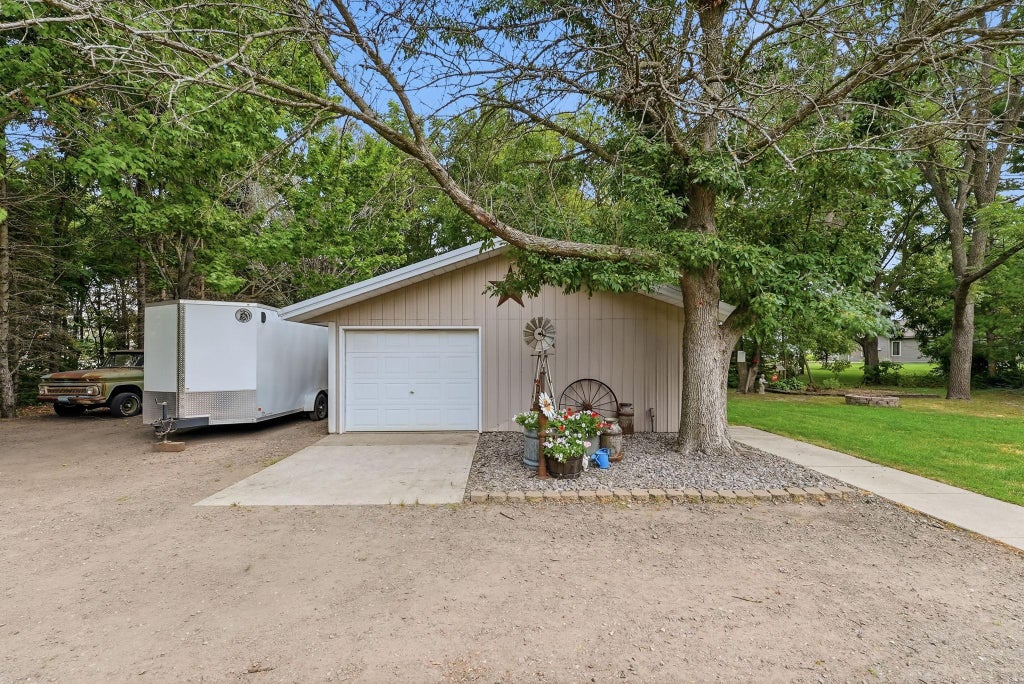 Photo of 214 Highview Drive W, Sartell, MN 56377 (MLS # 7118076)