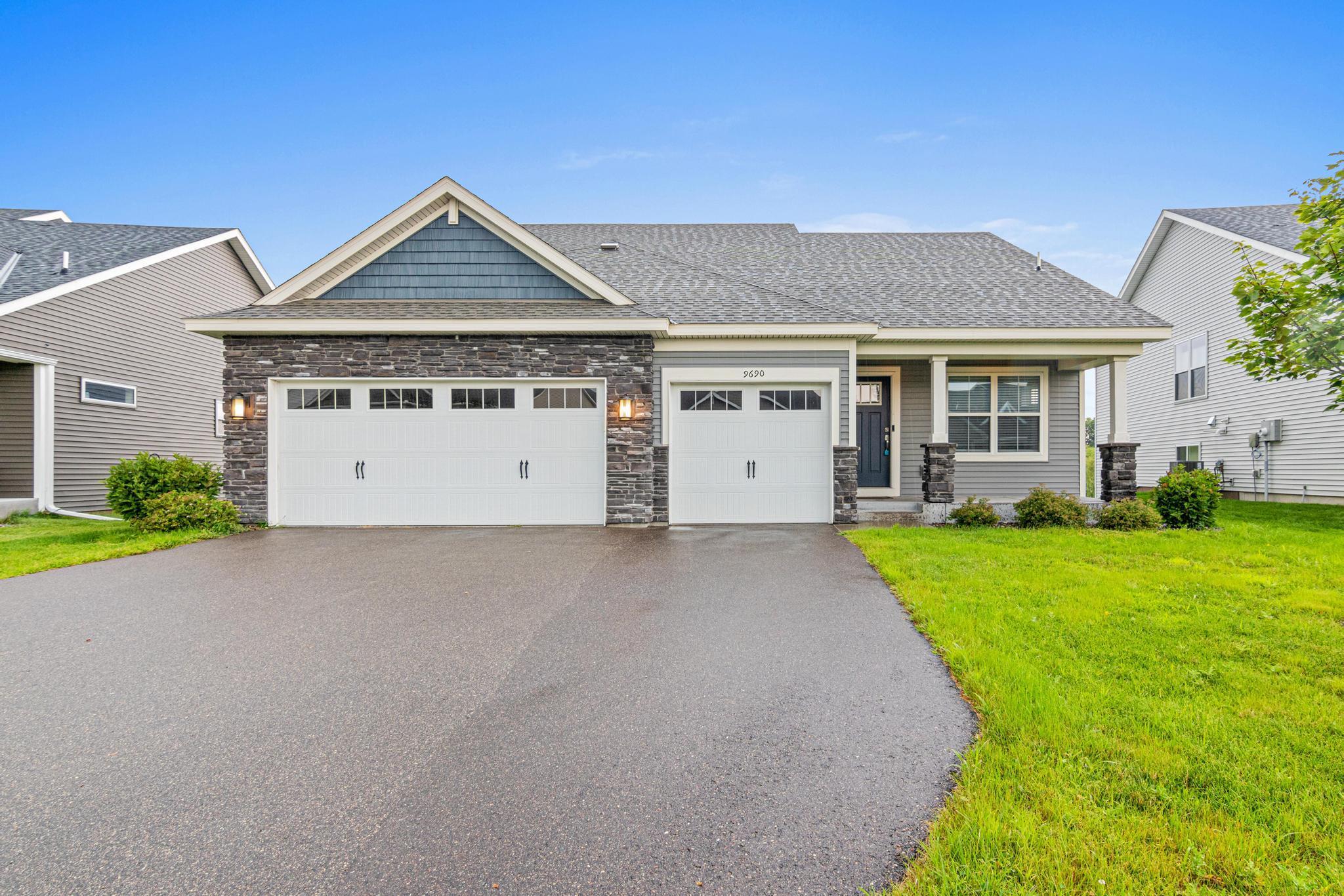 9690 52nd Lane NE