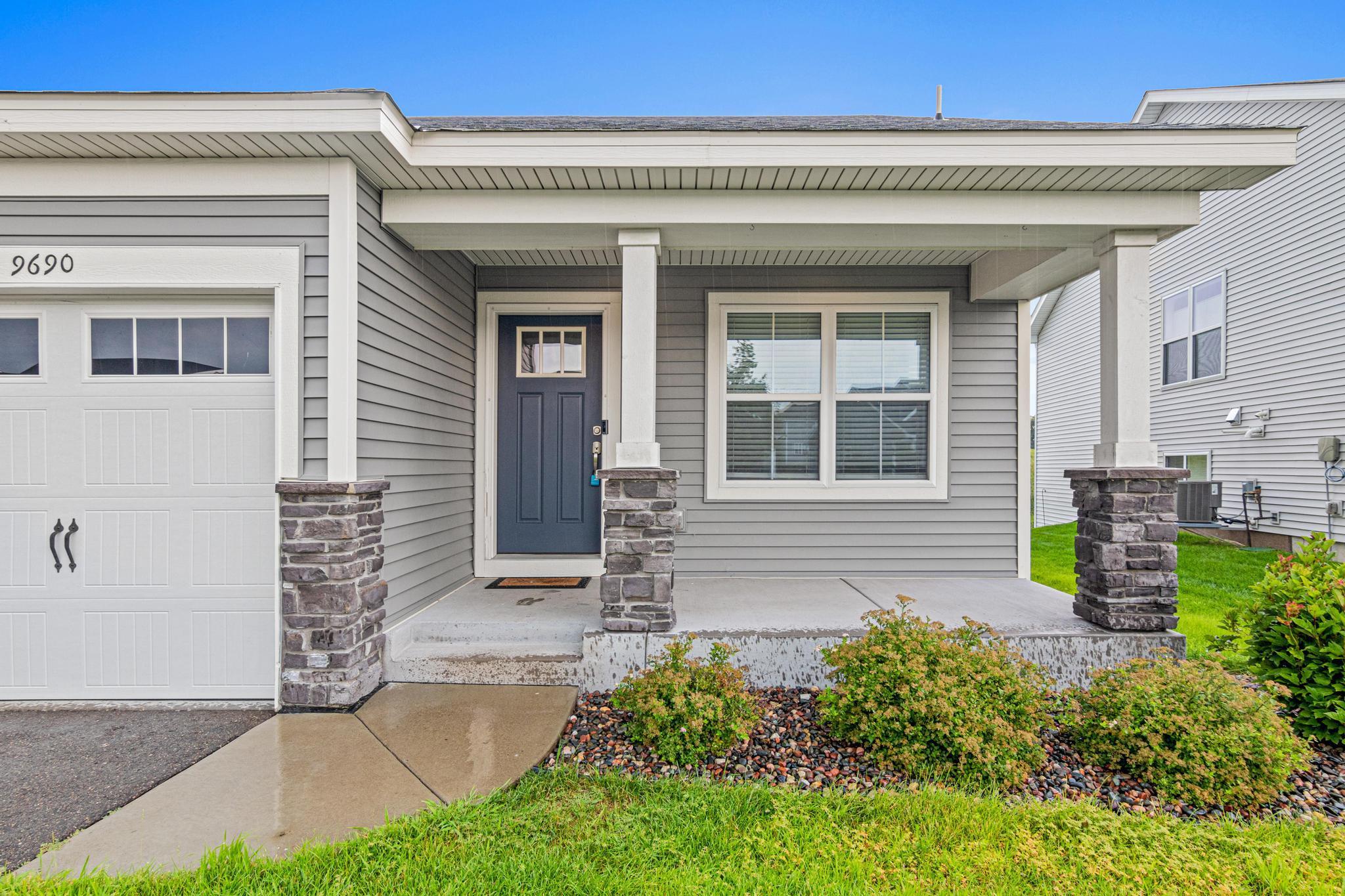 9690 52nd Lane NE