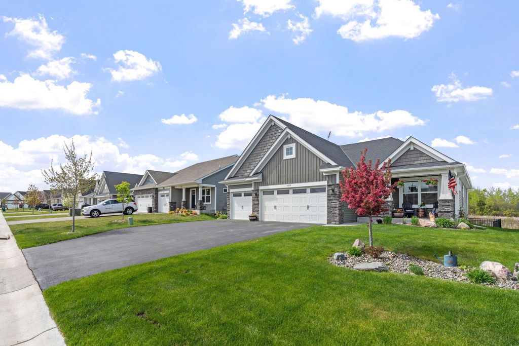 Photo of 9628 52nd Lane NE, Saint Michael, MN 55376 (MLS # 7067356)