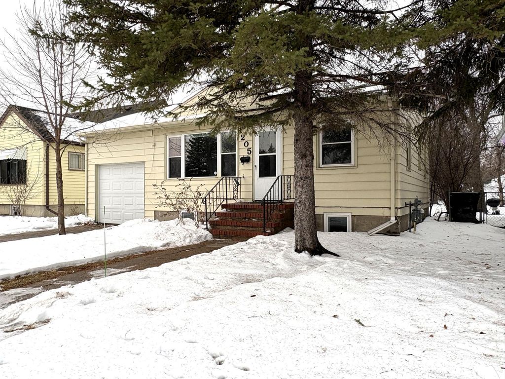 Photo of 1205 6th Street S, Moorhead, MN 56560 (MLS # 7001117)