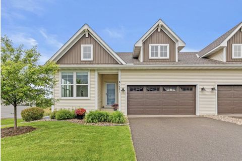 Photo of 1521 Southpoint Drive, Hudson, WI 54016 (MLS # 7054853)