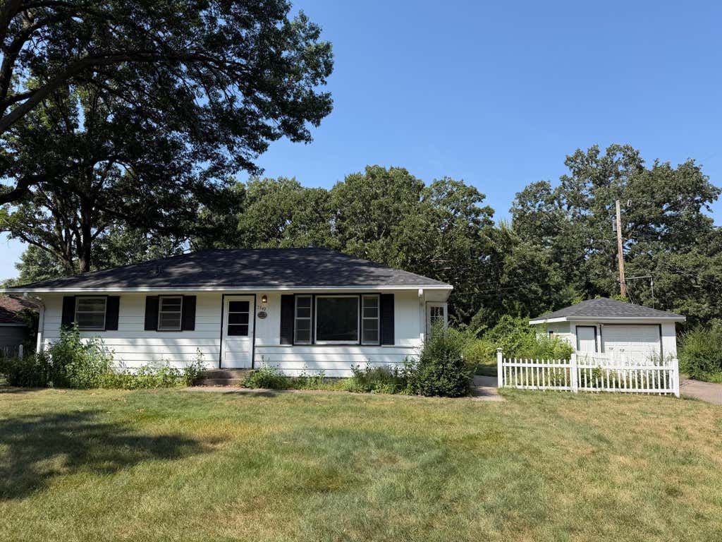 Photo of 7340 Knollwood Drive, Mounds View, MN 55112 (MLS # 7130796)
