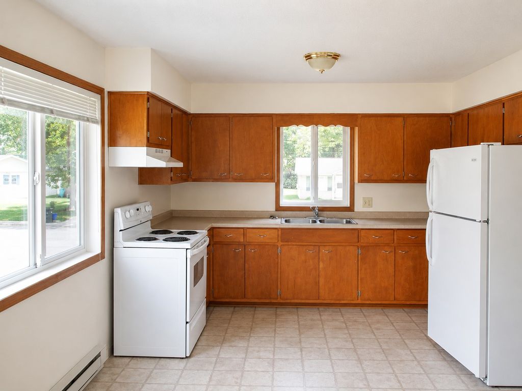 Photo of 313 5th Street S, Grove City, MN 56243 (MLS # 7084637)