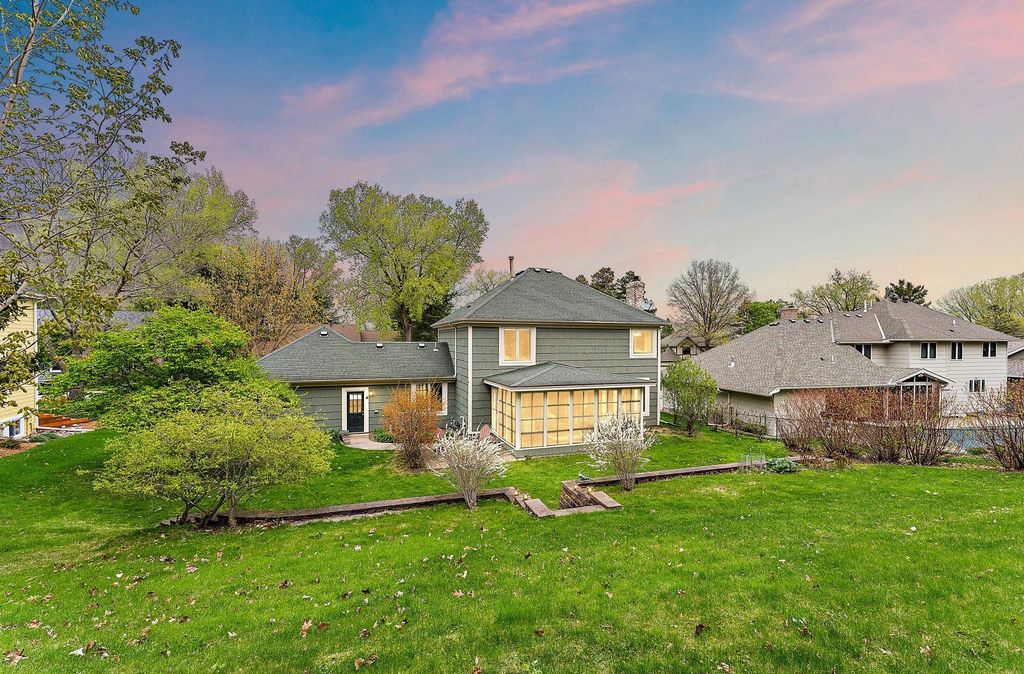 Photo of 8053 Galway Road, Woodbury, MN 55125 (MLS # 7053884)