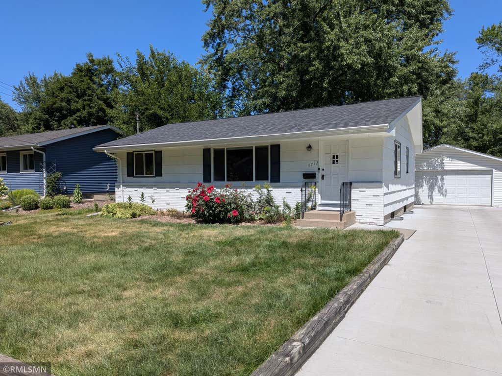 Photo of 6712 W 26th Street, Saint Louis Park, MN 55426 (MLS # 7125764)