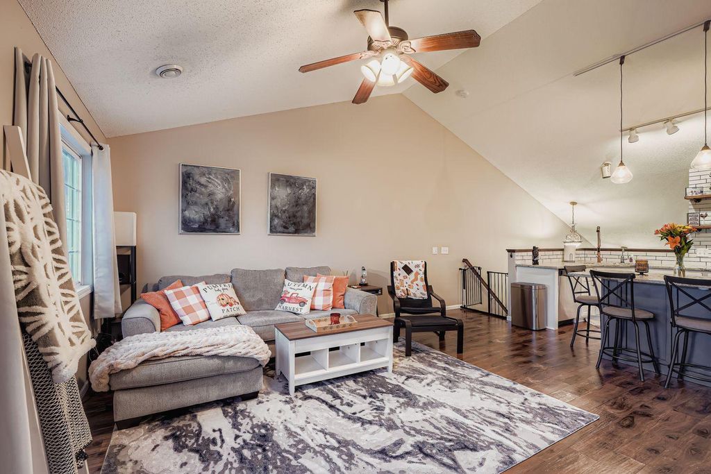 Photo of 6887 Folkestone Road #712, Apple Valley, MN 55124 (MLS # 7009656)