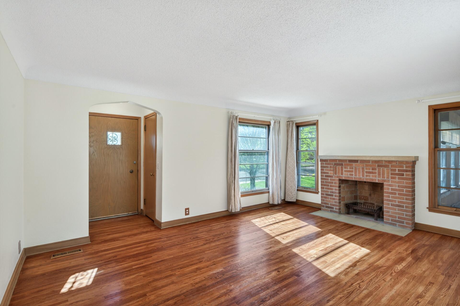 3014 Stinson Boulevard