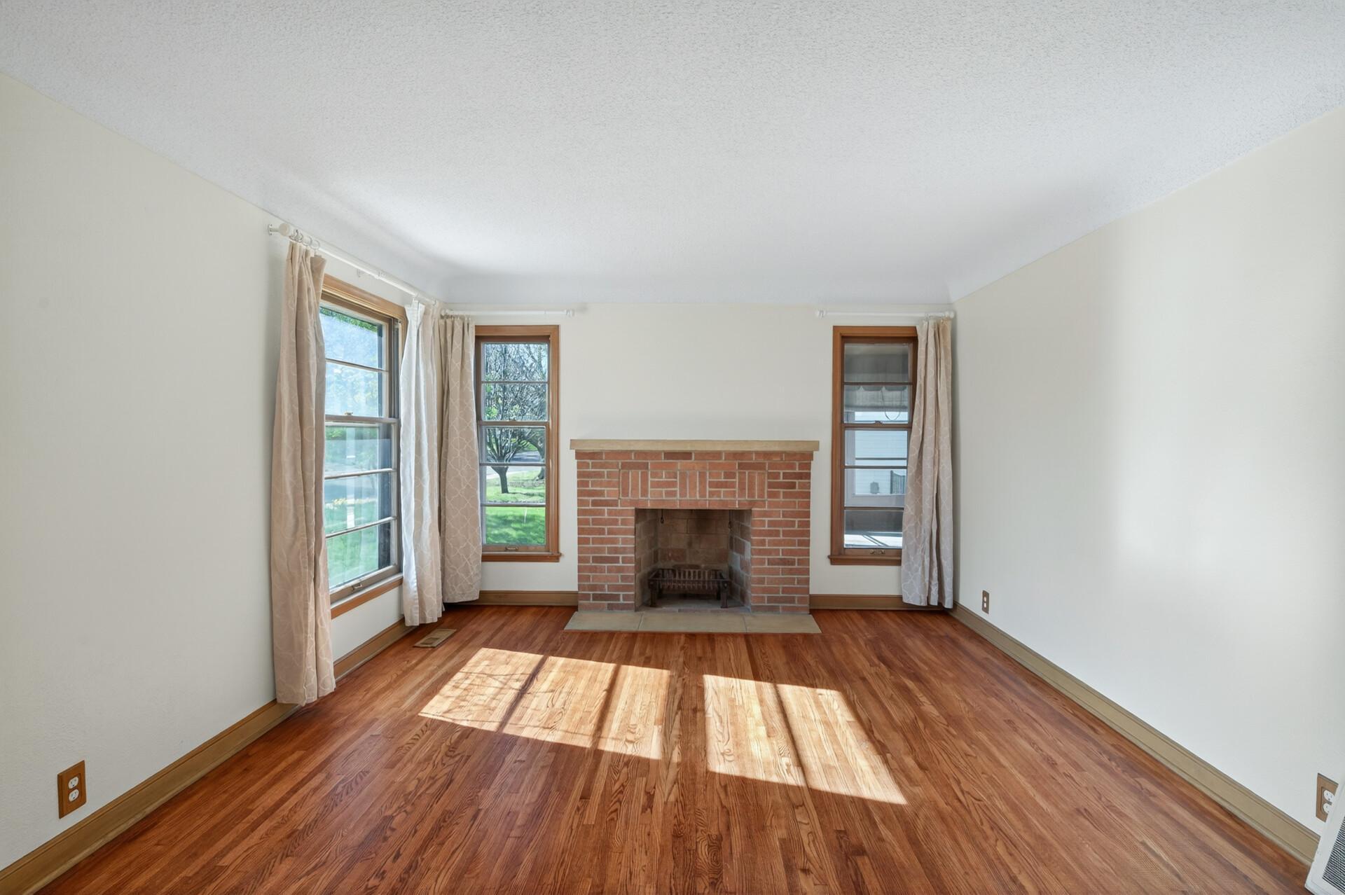 3014 Stinson Boulevard