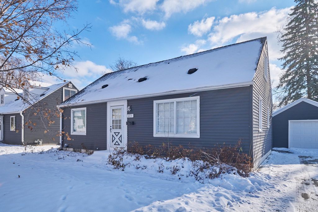 Photo of 1236 4 1/2 Street NW, Rochester, MN 55901 (MLS # 7003600)