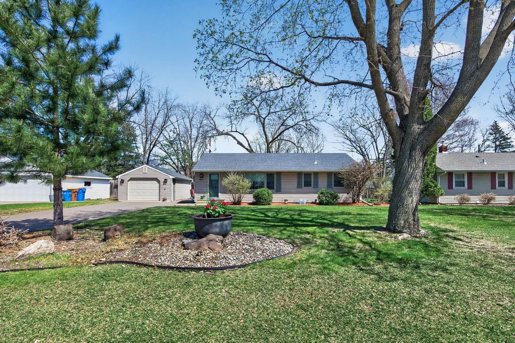 Photo of 3800 Howard Avenue, White Bear Lake, MN 55110 (MLS # 7049551)