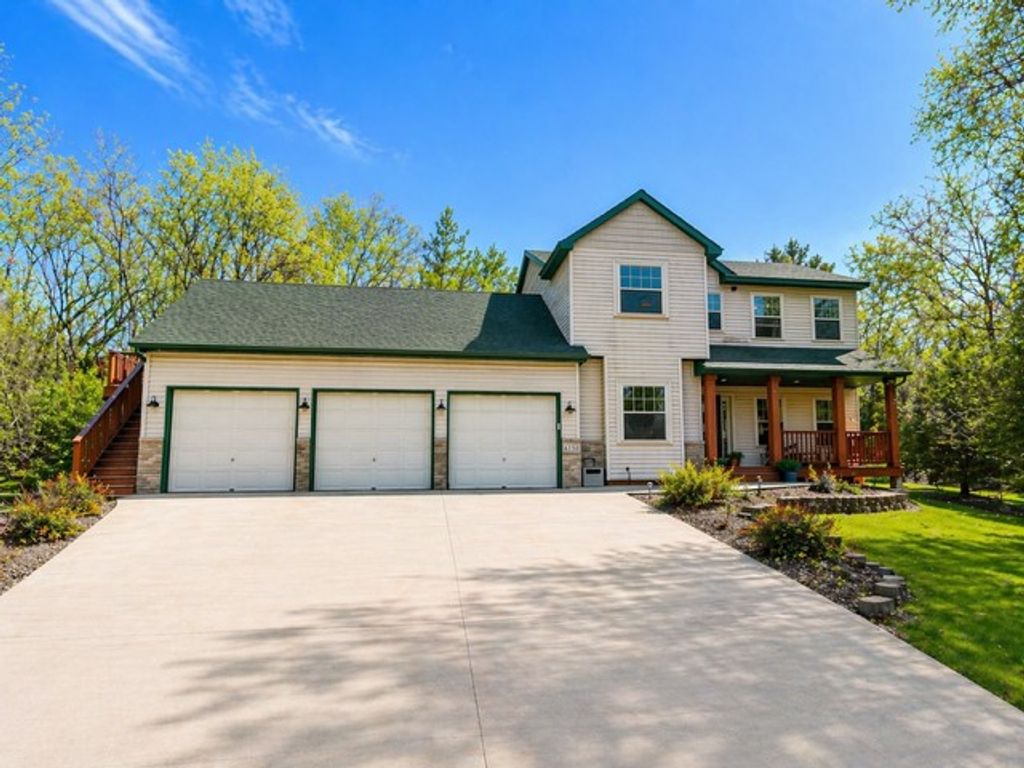 Photo of 6350 Bachman Circle, Inver Grove Heights, MN 55077 (MLS # 7058779)