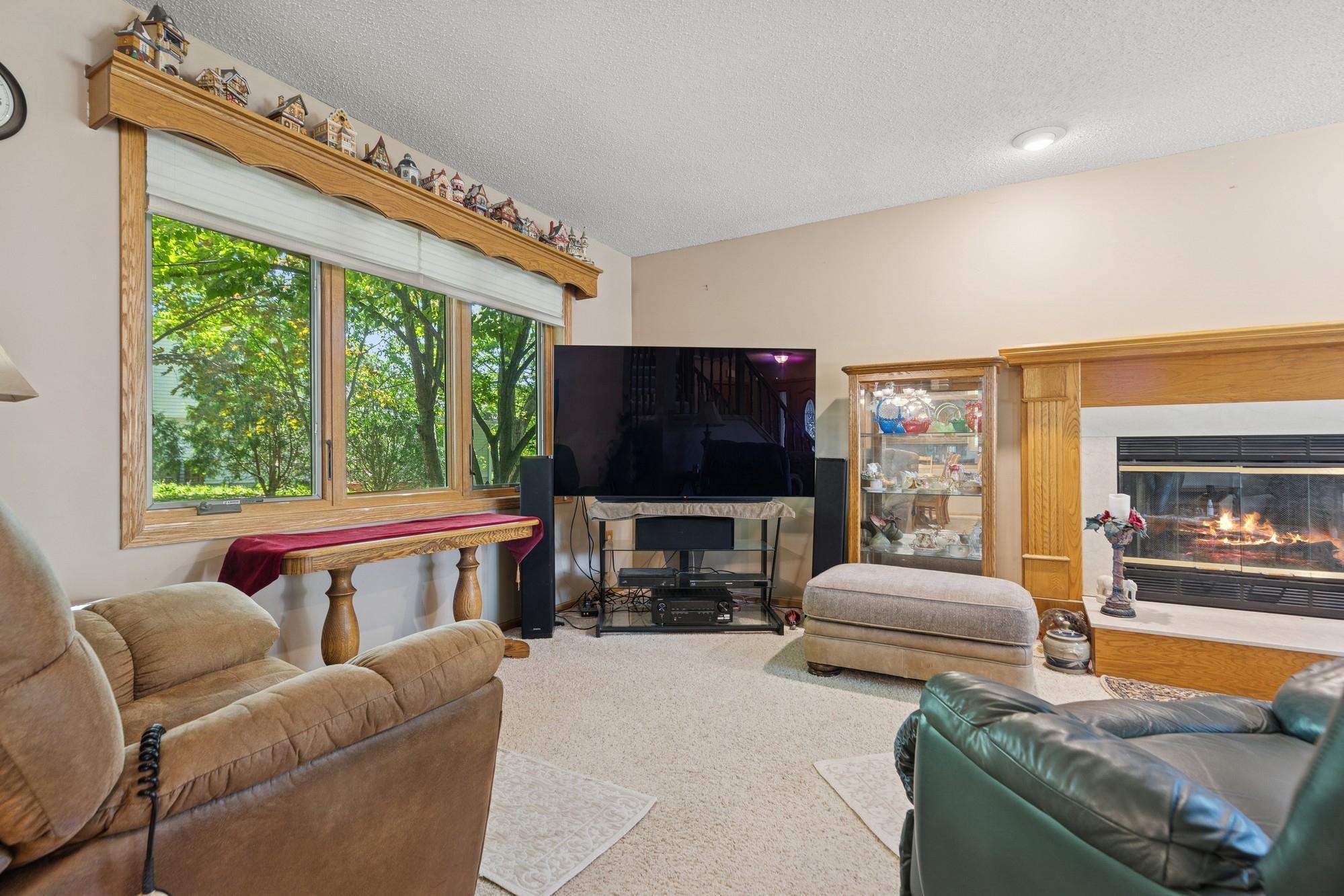 19029 Yale Circle NW