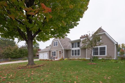 955 Brooks Court Maplewood MN 55109