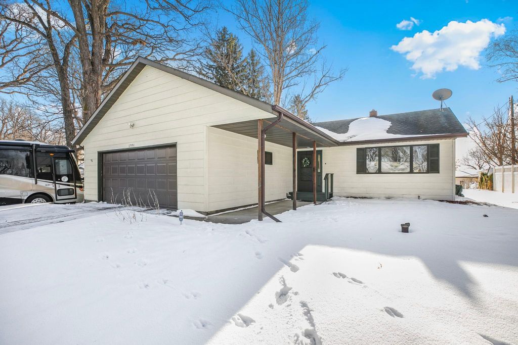 Photo of 17591 Upper Spunk Lake Road, Avon, MN 56310 (MLS # 7005098)