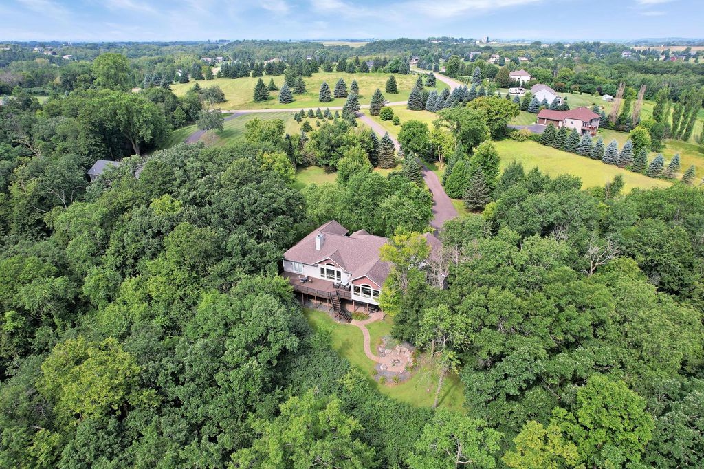 Photo of W10664 566th Avenue, Prescott, WI 54021 (MLS # 7039684)