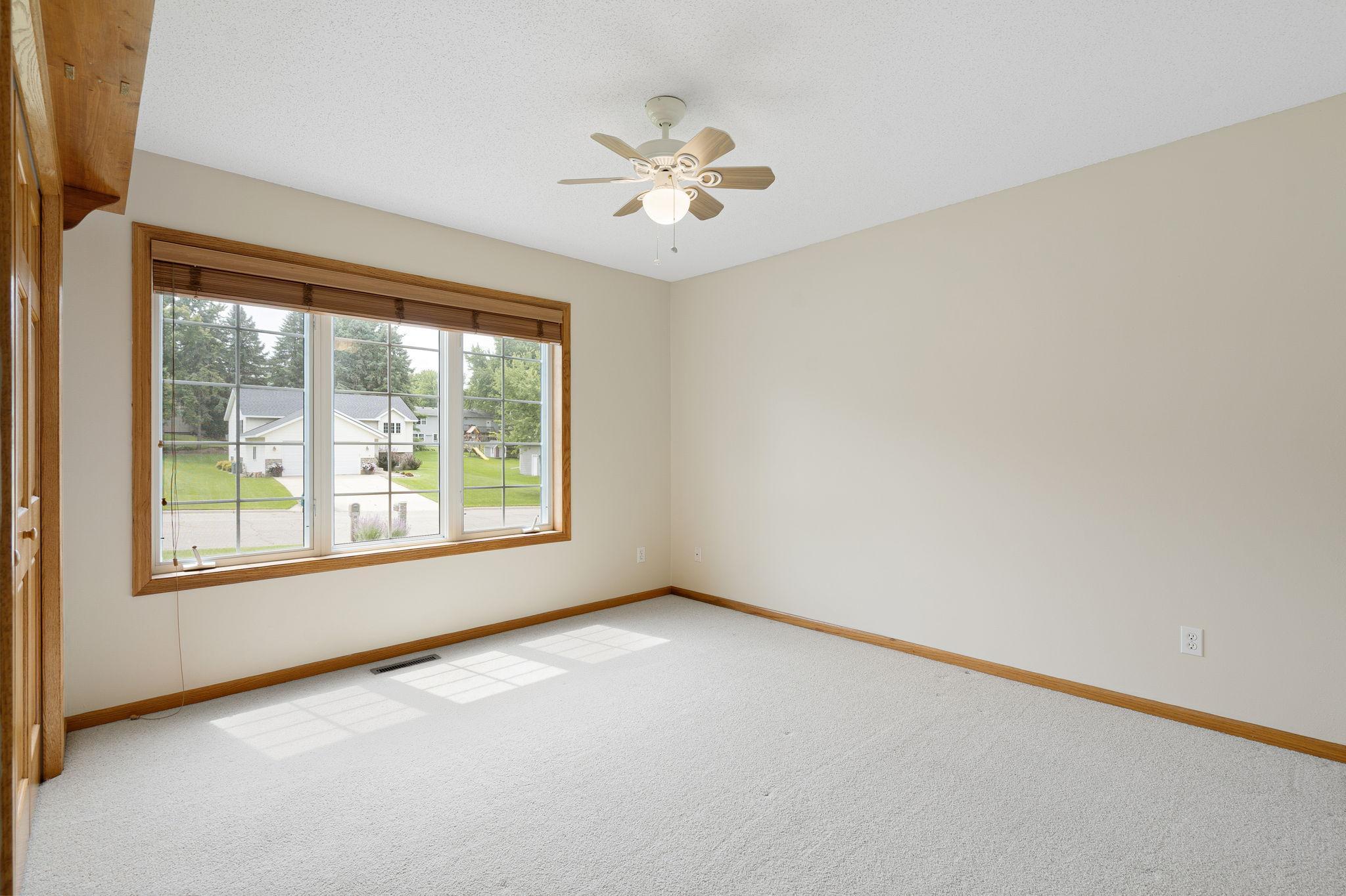 Owatonna, Minnesota 55060, United States, 3 Bedrooms Bedrooms, ,3 BathroomsBathrooms,Residential,Coming Soon,191764