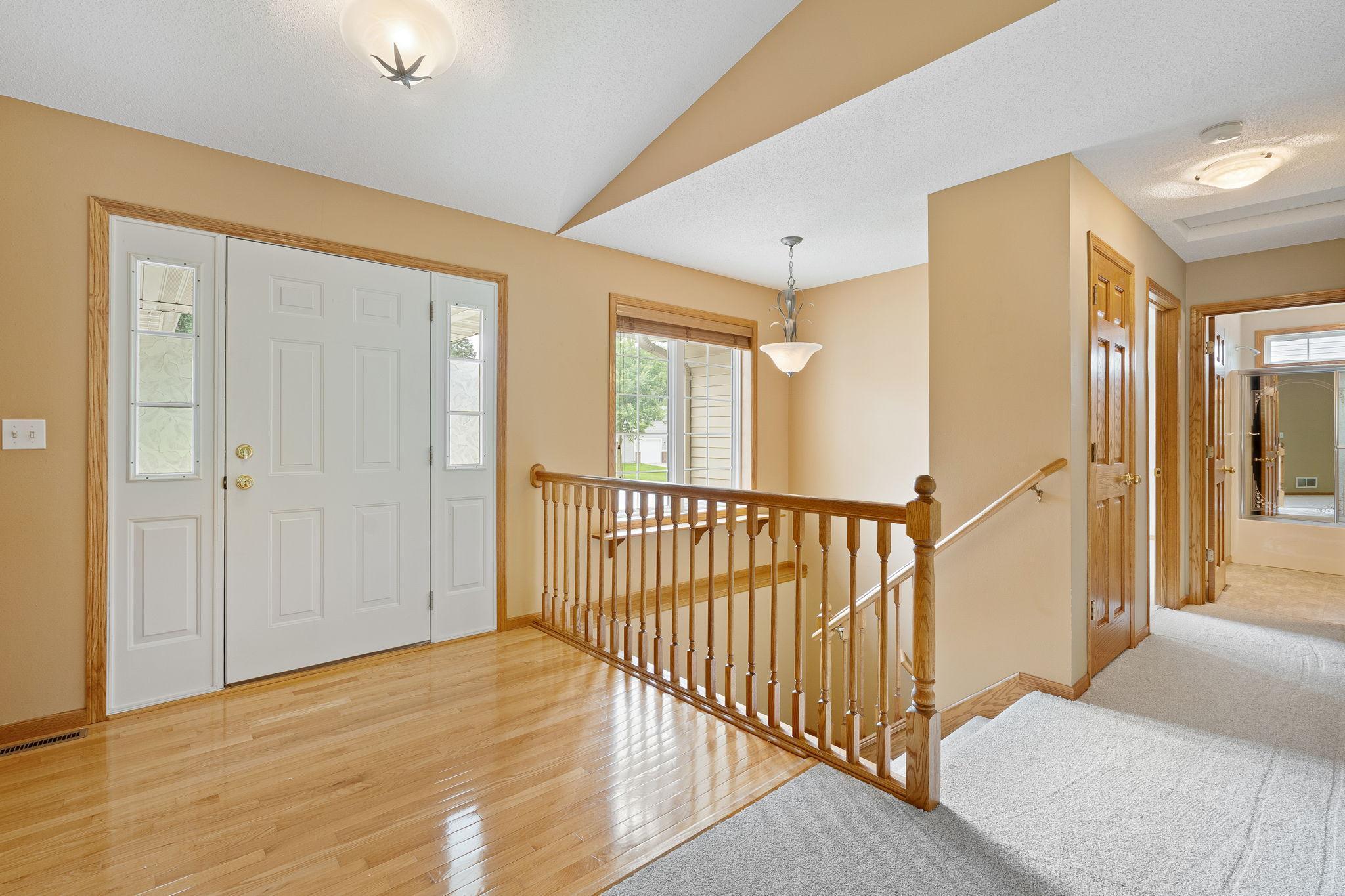 Owatonna, Minnesota 55060, United States, 3 Bedrooms Bedrooms, ,3 BathroomsBathrooms,Residential,Coming Soon,191764