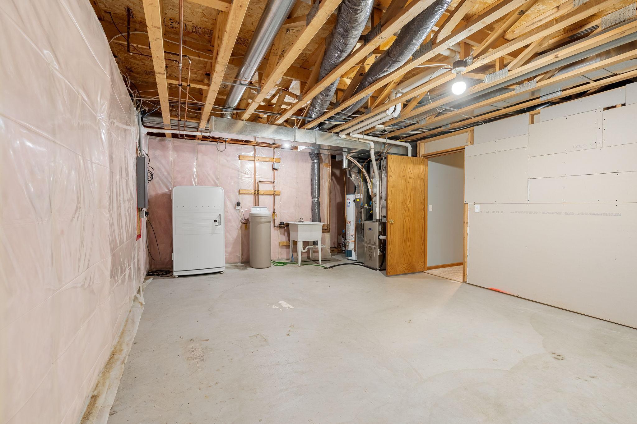 Owatonna, Minnesota 55060, United States, 3 Bedrooms Bedrooms, ,3 BathroomsBathrooms,Residential,Coming Soon,191764