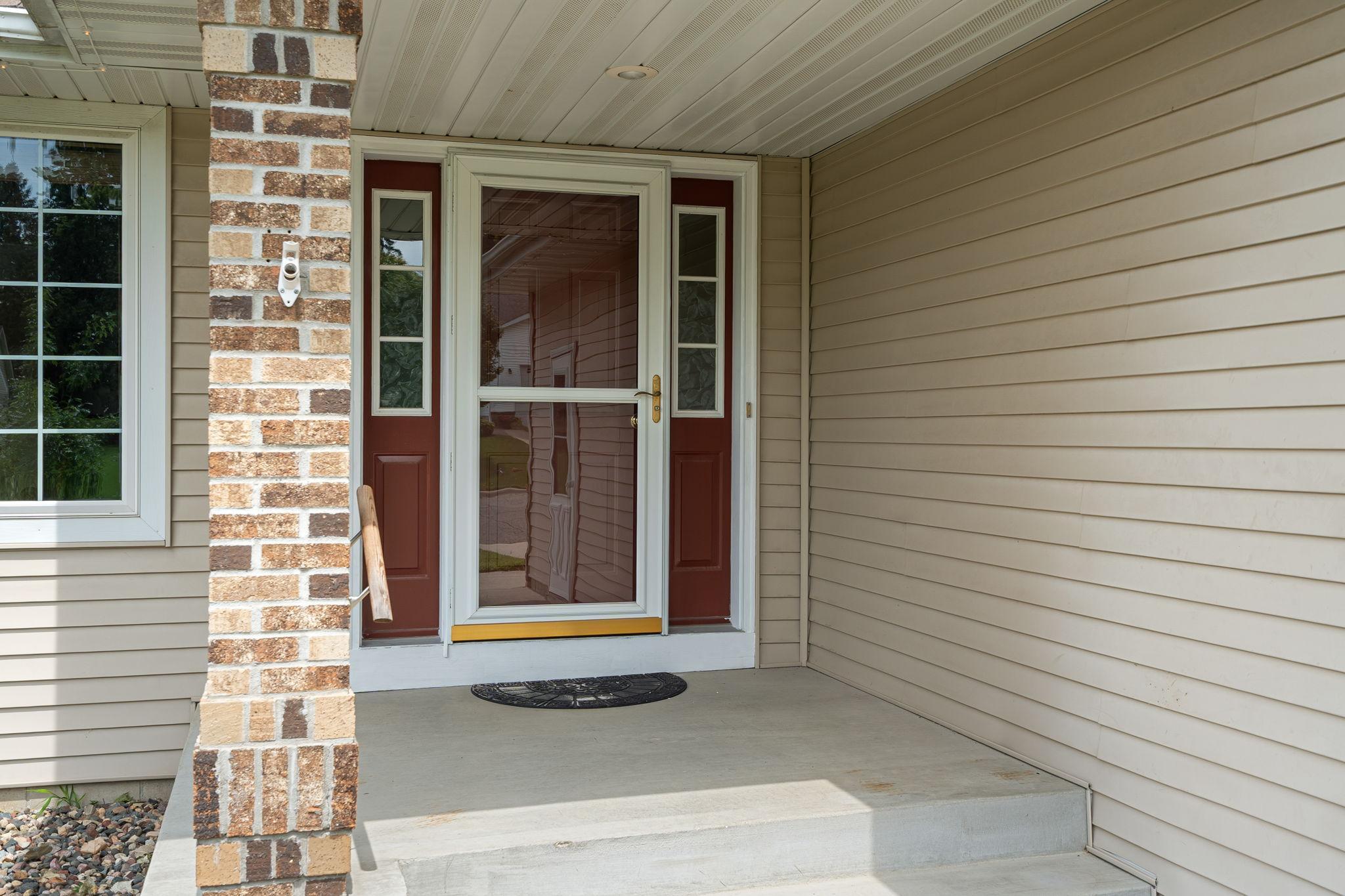 Owatonna, Minnesota 55060, United States, 3 Bedrooms Bedrooms, ,3 BathroomsBathrooms,Residential,Coming Soon,191764