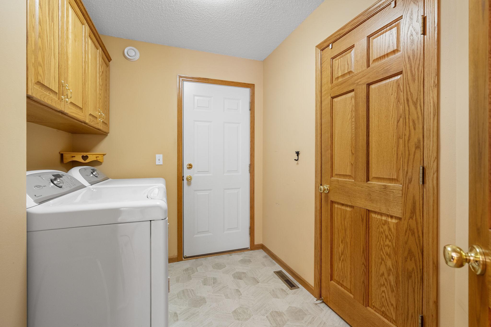 Owatonna, Minnesota 55060, United States, 3 Bedrooms Bedrooms, ,3 BathroomsBathrooms,Residential,Coming Soon,191764