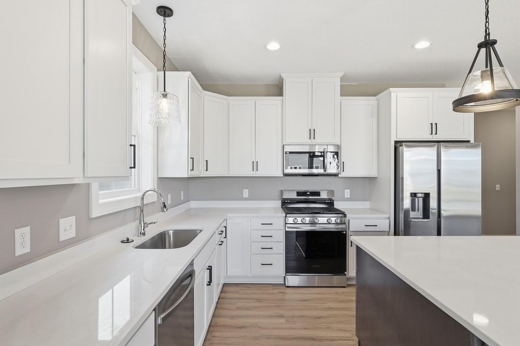 Photo of 17936 Gresford Lane, Lakeville, MN 55044 (MLS # 7016935)