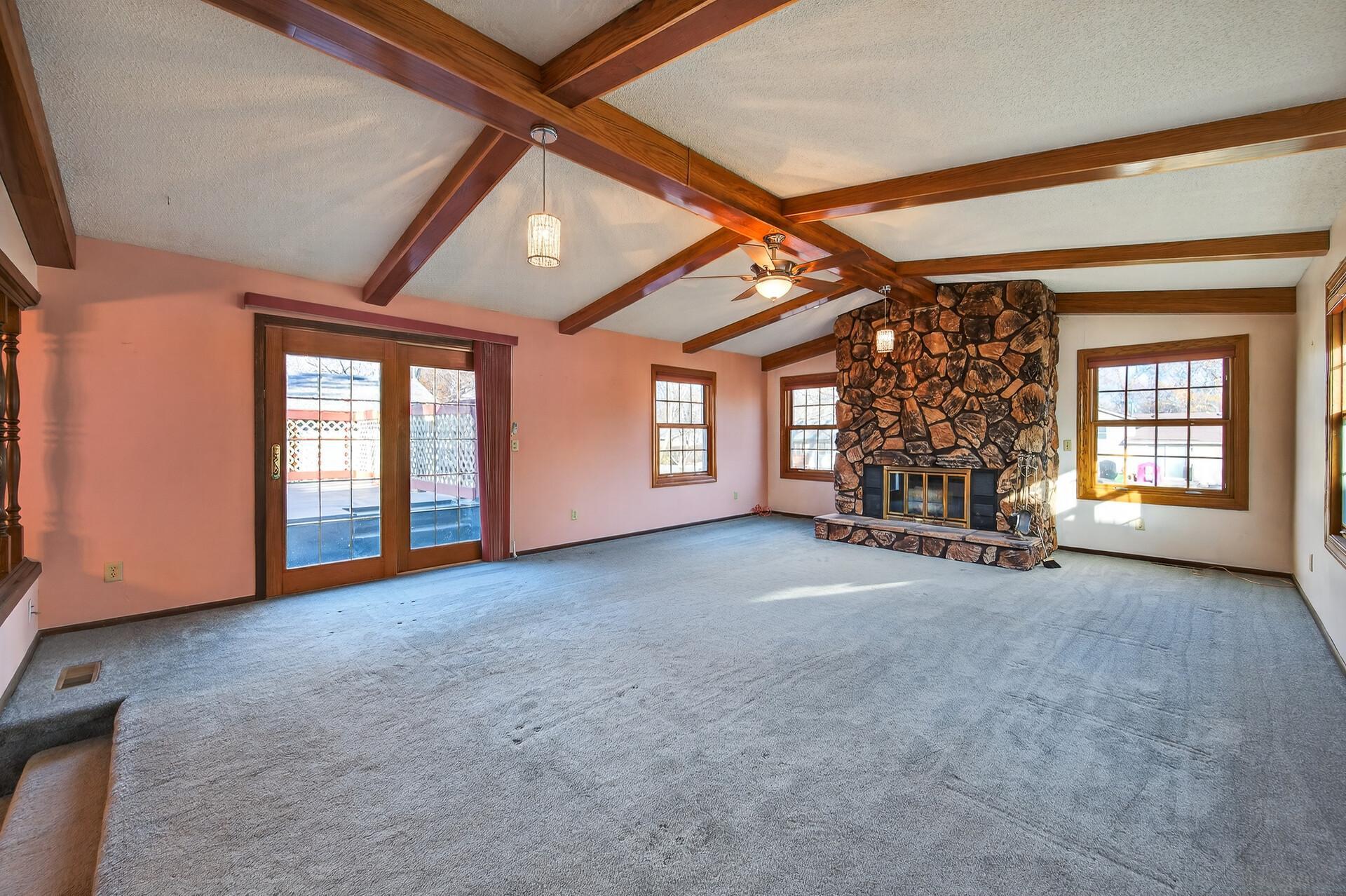 10161 Uplander Street NW