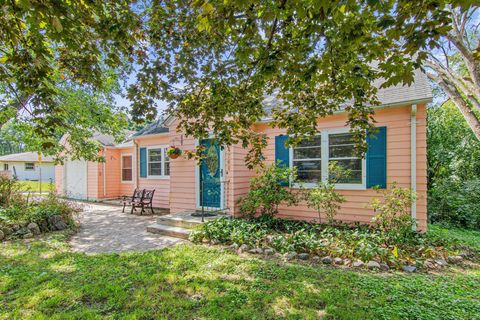 4760 Dominick Drive Minnetonka MN 55343