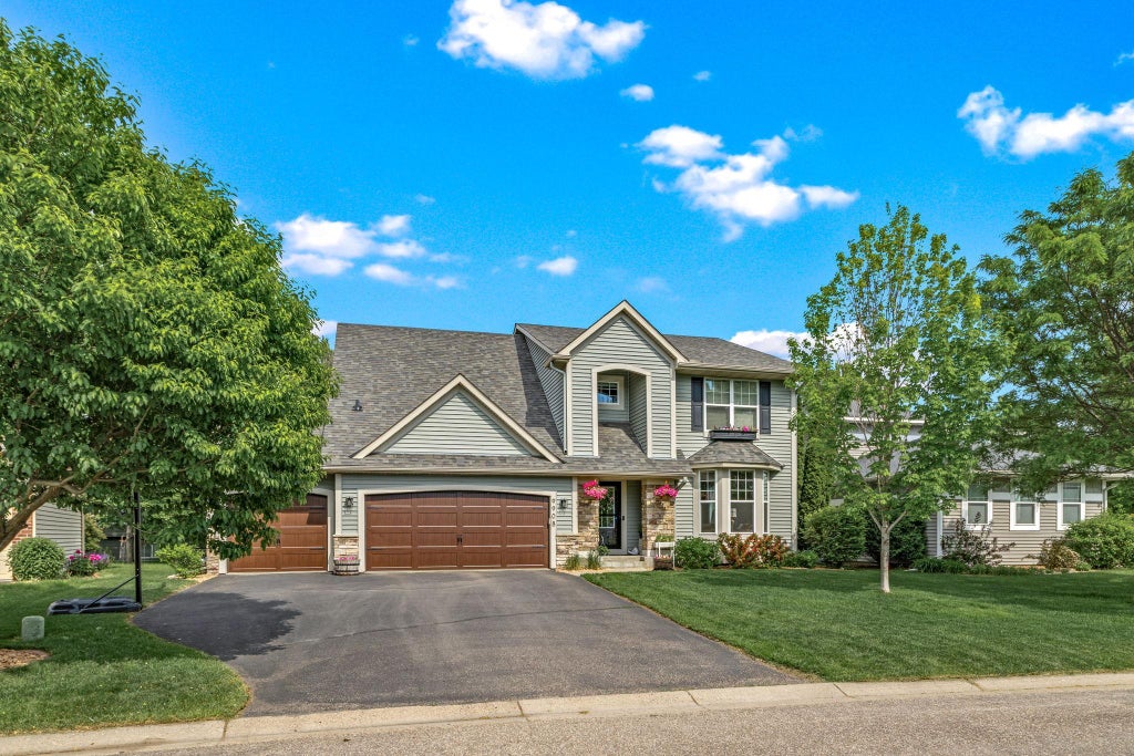 Photo of 9908 Toledo Drive N, Brooklyn Park, MN 55443 (MLS # 7095458)
