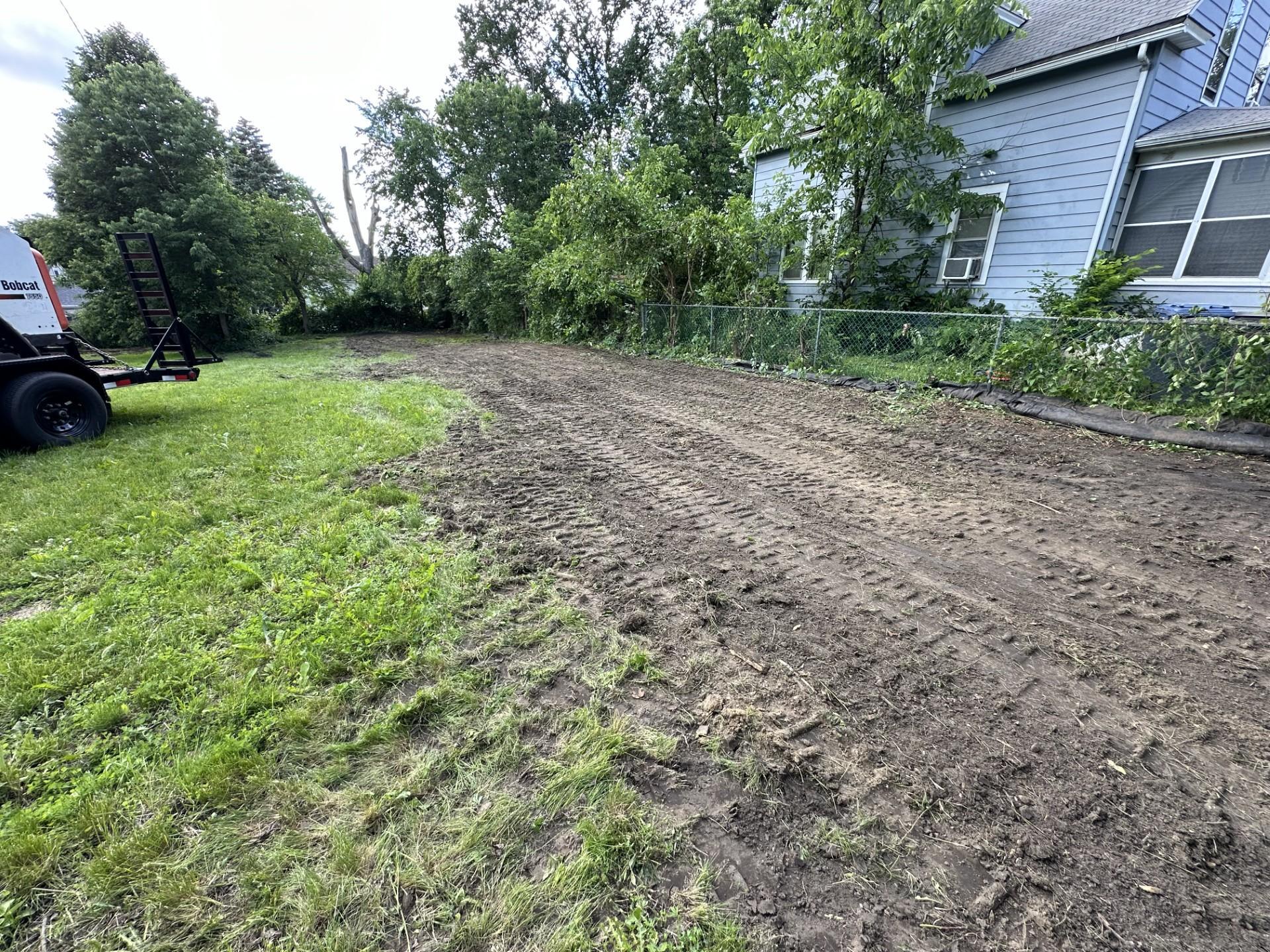 719 Russell Avenue N