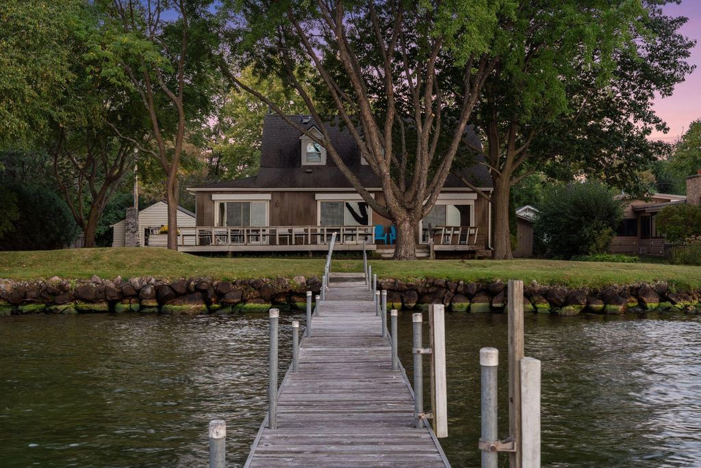 Photo of 5080 Meadville Street, Excelsior, MN 55331 (MLS # 7006231)