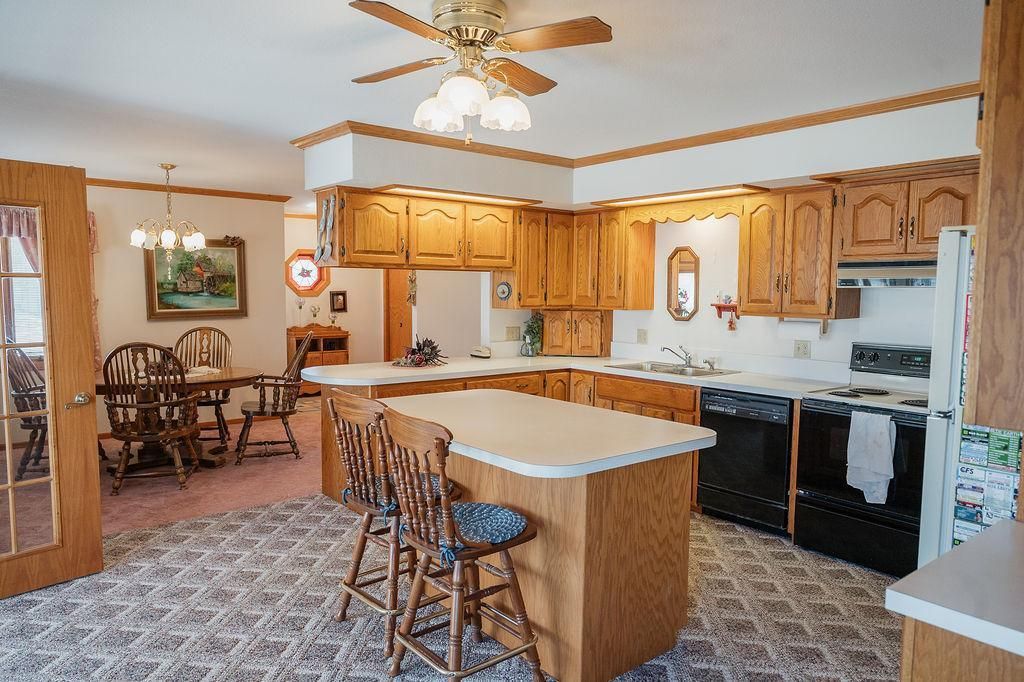 Photo of 208 W 6th Street, Blue Earth, MN 56013 (MLS # 6804963)