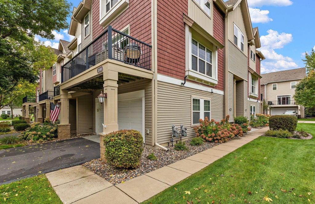 Photo of 3580 Hazel Trail #D, Woodbury, MN 55129 (MLS # 7149615)